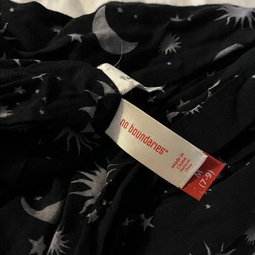 No Boundaries Black Scarf with Celestial Design - Picture 2 of 3